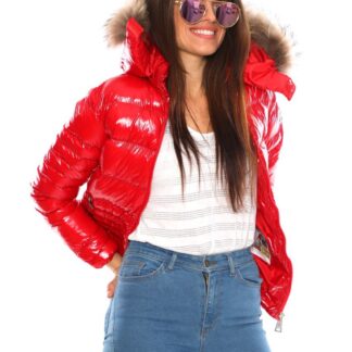 moncler mont parlak kirmizi kapuson QR kod