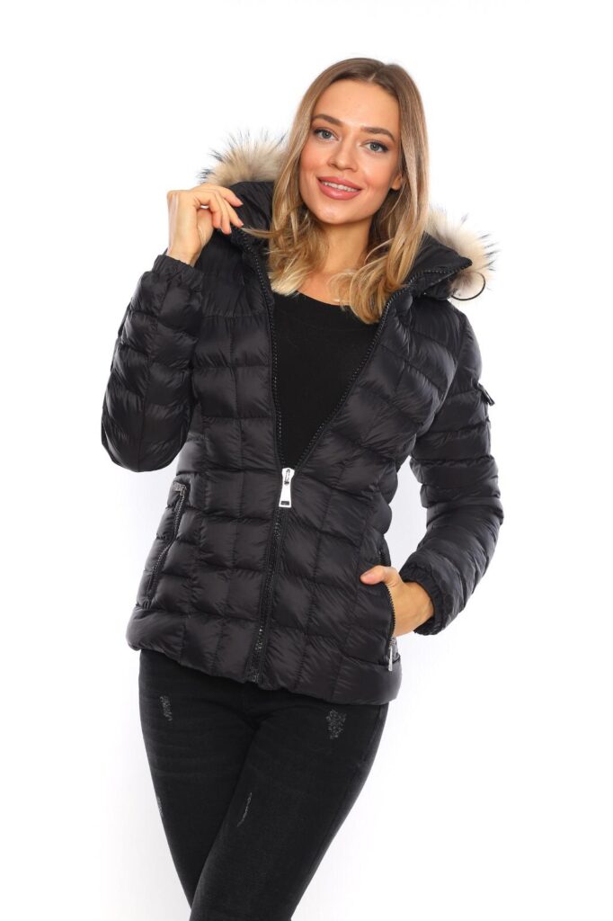moncler mont siyah mat QR kod