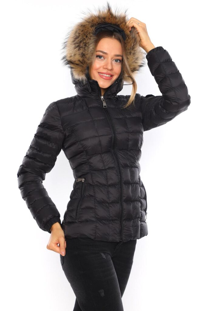moncler mont siyah mat QR kod