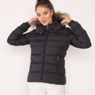 moncler mont siyah mat yatay desen kapuson QR kod