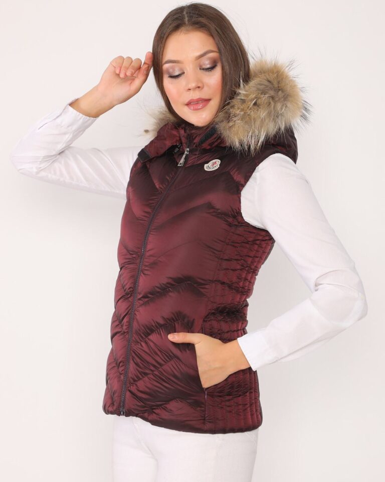 moncler yelek bordo zigzag desen kapuson QR kod