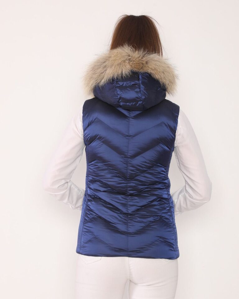 moncler yelek saks mavi zigzag desen kapuson QR kod