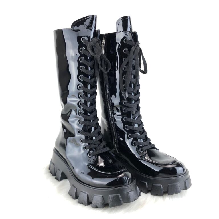 prada ayakkabi monolith patent rugan siyah cizme