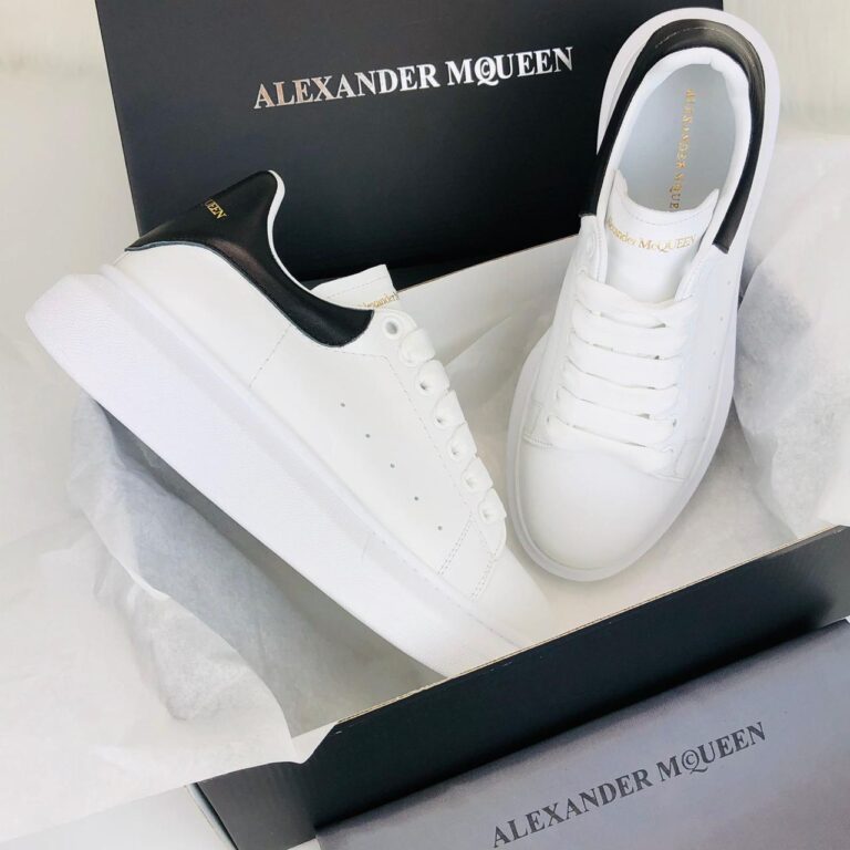 alexander mcqueen ayakkabi erkek sneaker beyaz siyah