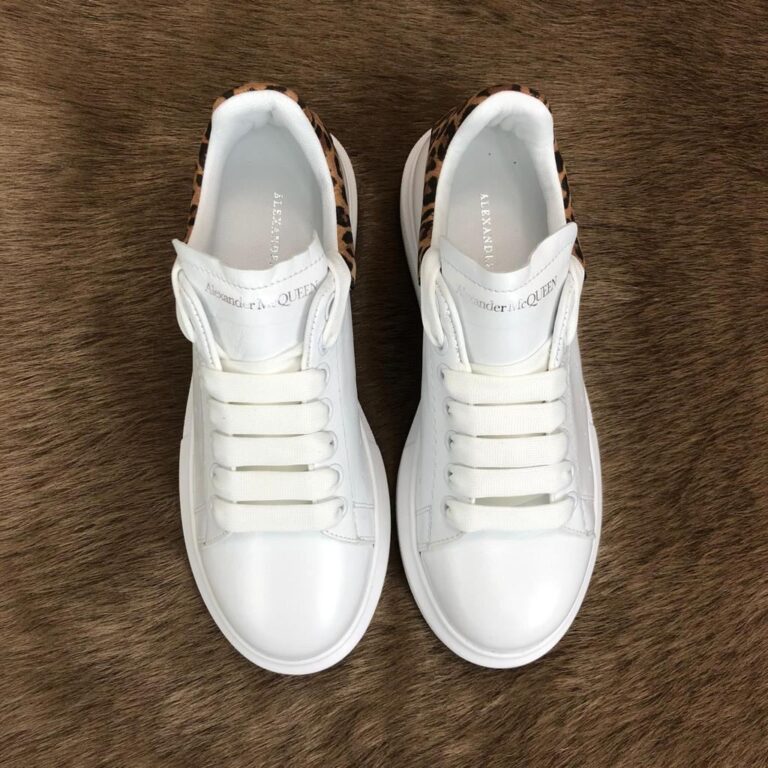 alexander mcqueen ayakkabi sneaker leopar beyaz