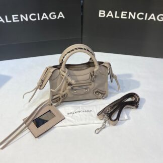 balenciaga canta city miniboy vizon gumus 19x12