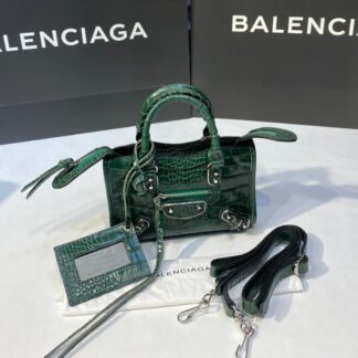 balenciaga canta city miniboy yesil crocodil silver 19x12