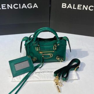 balenciaga canta city miniboy yesil gold aksesuar 19x12