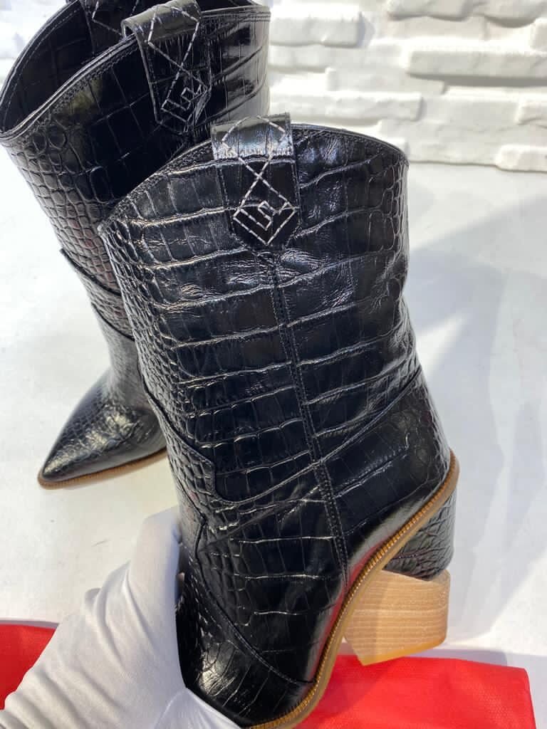 fendi ayakkabi bot siyah topuk 9 cm