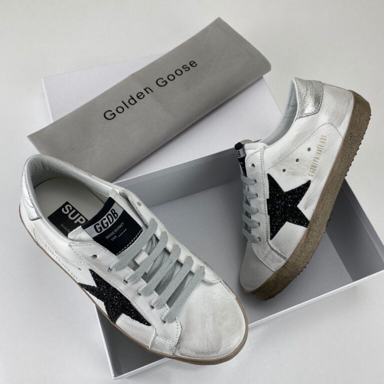 golden goose ayakkabi super star sneaker siyah beyaz simli