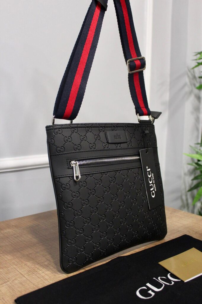 gucci canta messenger siyah logo baski 25x 27