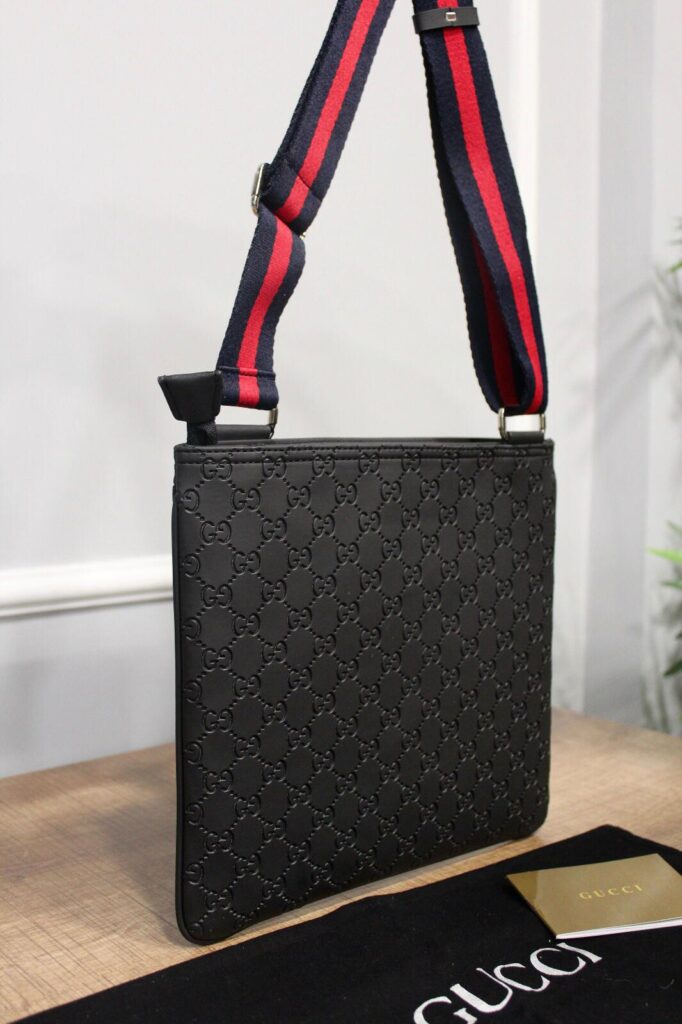 gucci canta messenger siyah logo baski 25x 27