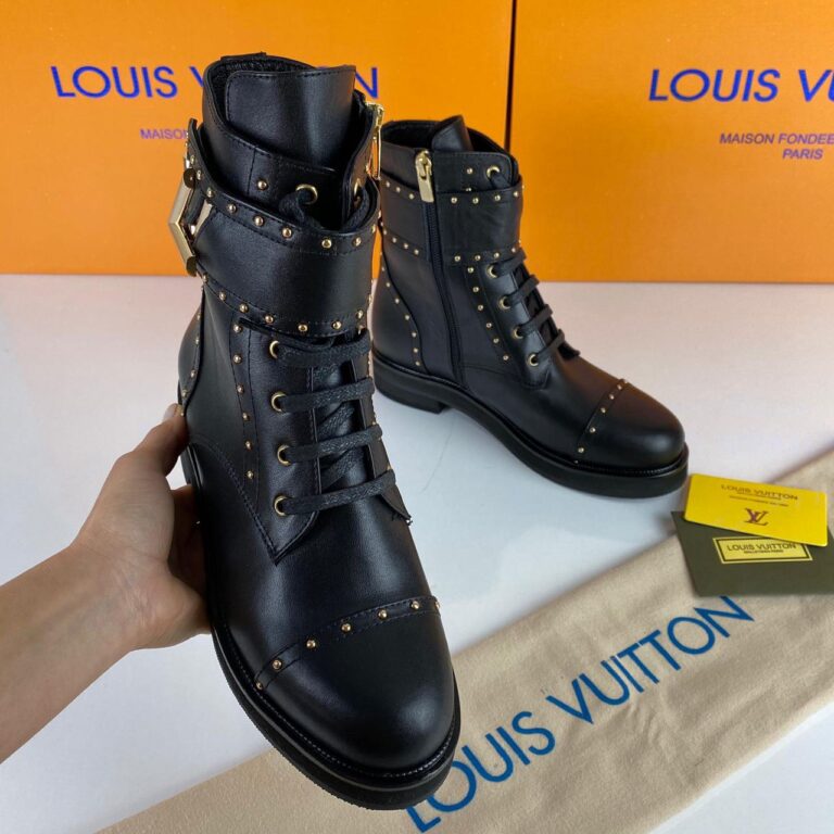 louis vuitton ayakkabi wonderland ranger studded topuk 3 cm bot