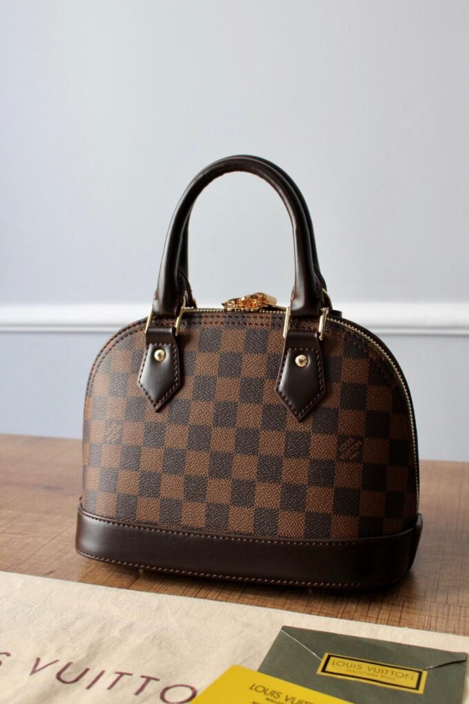 louis vuitton canta alma damier BB 23x17x11 cm