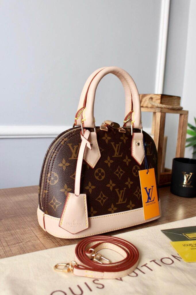 louis vuitton canta alma monogram pembe taban  BB 23x17x11 cm