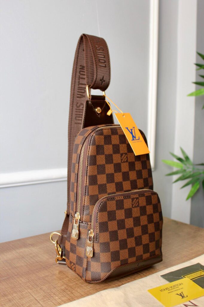 louis vuitton canta avenue sling bag kahve damier 20x31x10