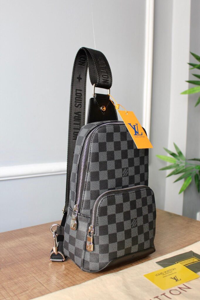 louis vuitton canta avenue sling bag siyah gri damier 20x31x10