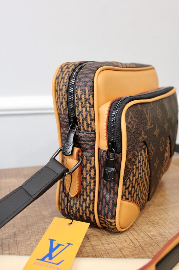 louis vuitton canta nil messenger kahve monogram 29x21x12 cm