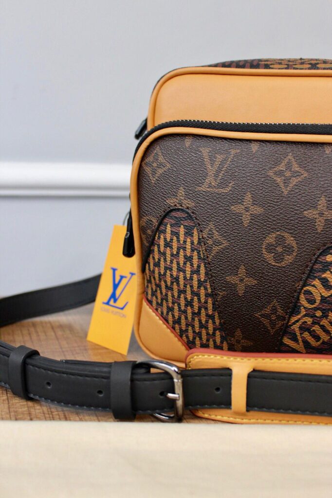 louis vuitton canta nil messenger kahve monogram 29x21x12 cm