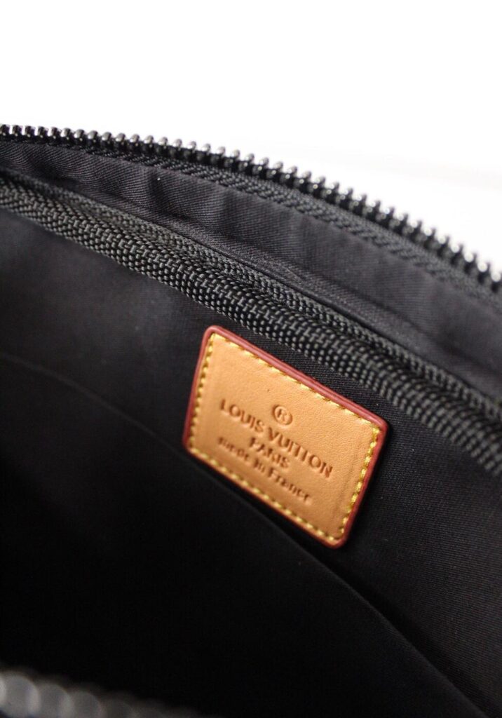 louis vuitton canta nil messenger siyah monogram 29x21x12 cm