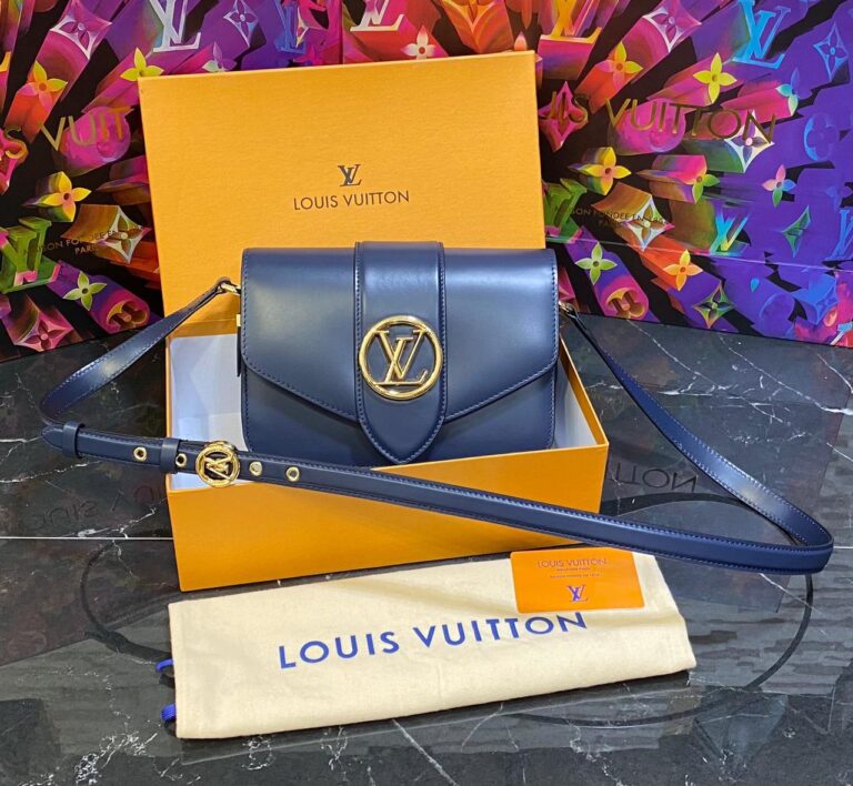 louis vuitton canta pont 9 lacivert 23x17 cm
