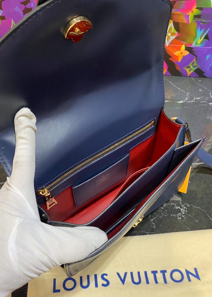 louis vuitton canta pont 9 lacivert 23x17 cm