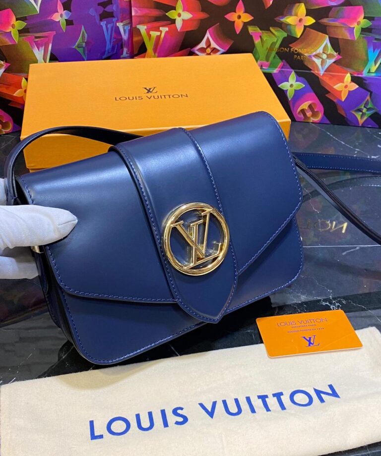 louis vuitton canta pont 9 lacivert 23x17 cm