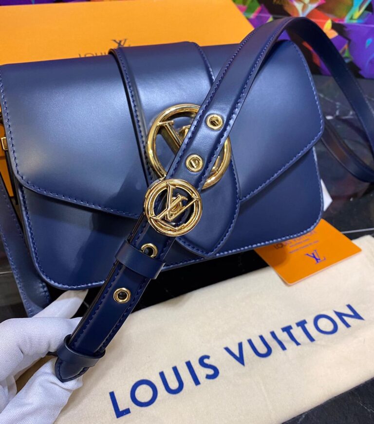 louis vuitton canta pont 9 lacivert 23x17 cm