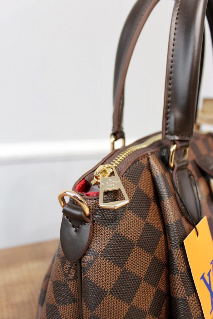 louis vuitton canta rivoli mm damier 36x26x19 cm