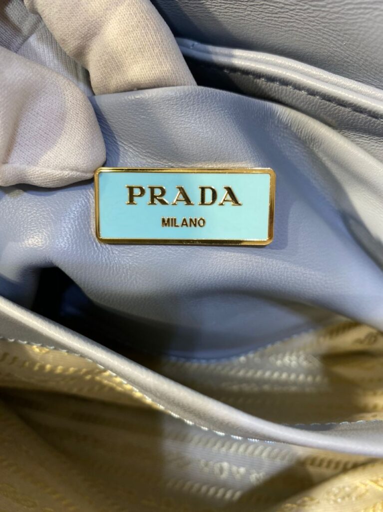prada canta spectrum mavi mini boy 23x18