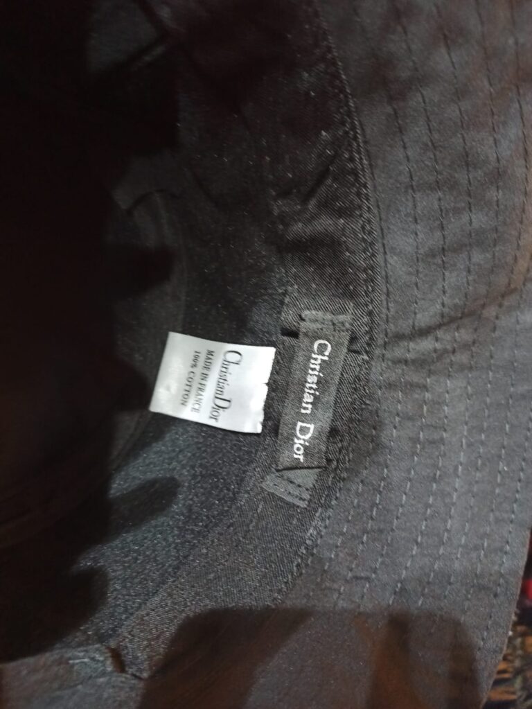 christian dior sapka yuksek kalite siyah