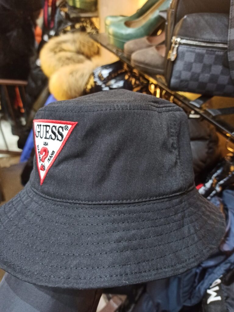 guess sapka siyah yuksek kalite