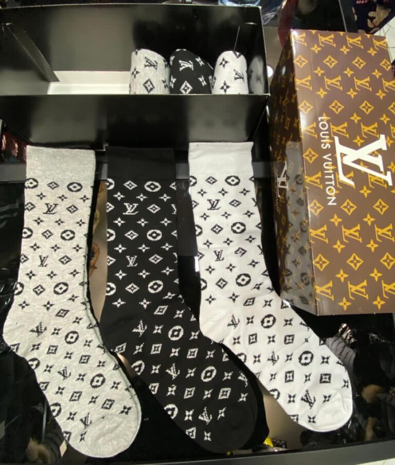 louis vuitton corap 6 adet standart beden