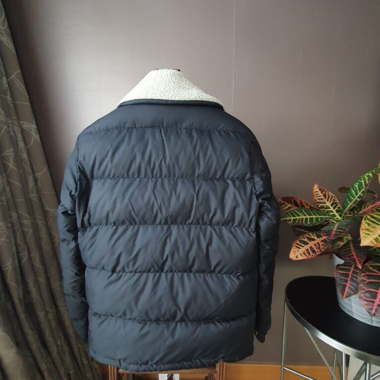 moncler mont siyah microgel dolgulu vip