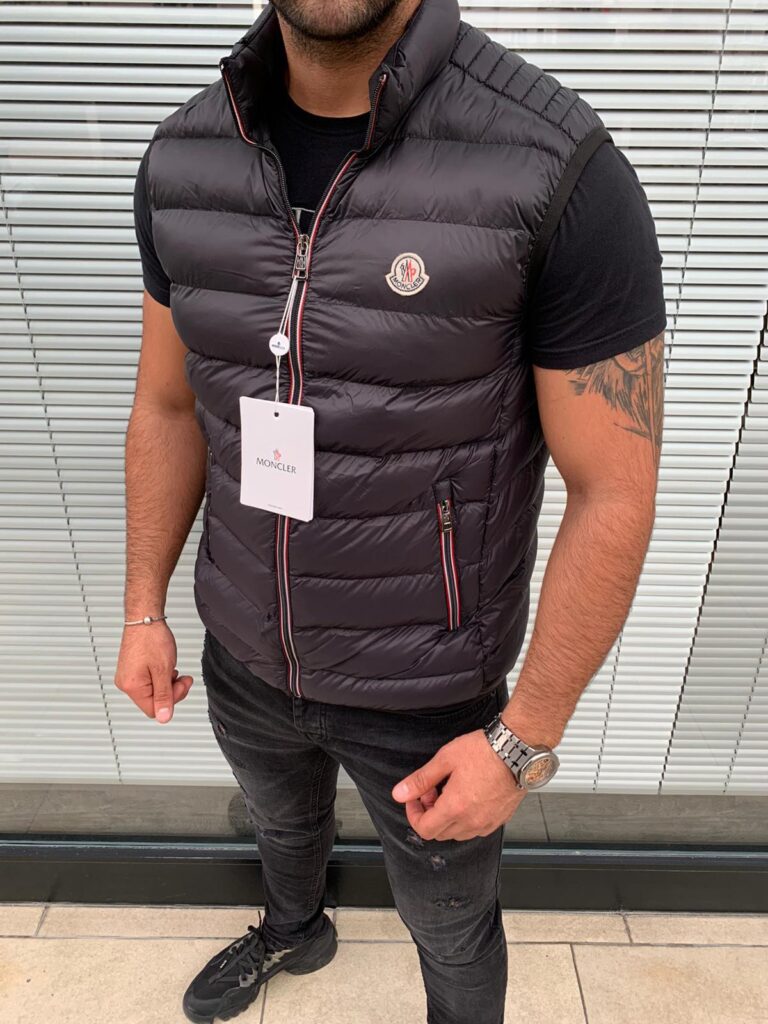 moncler yelek erkek 2021 siyah mat