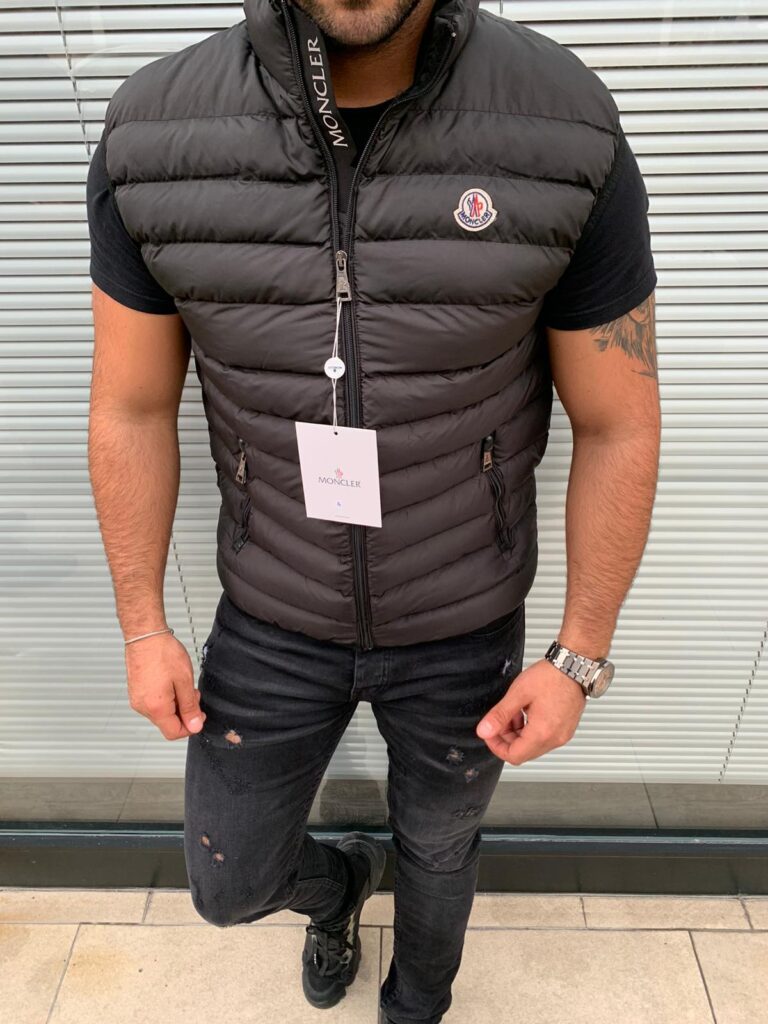 moncler yelek erkek 2021 siyah mat duz