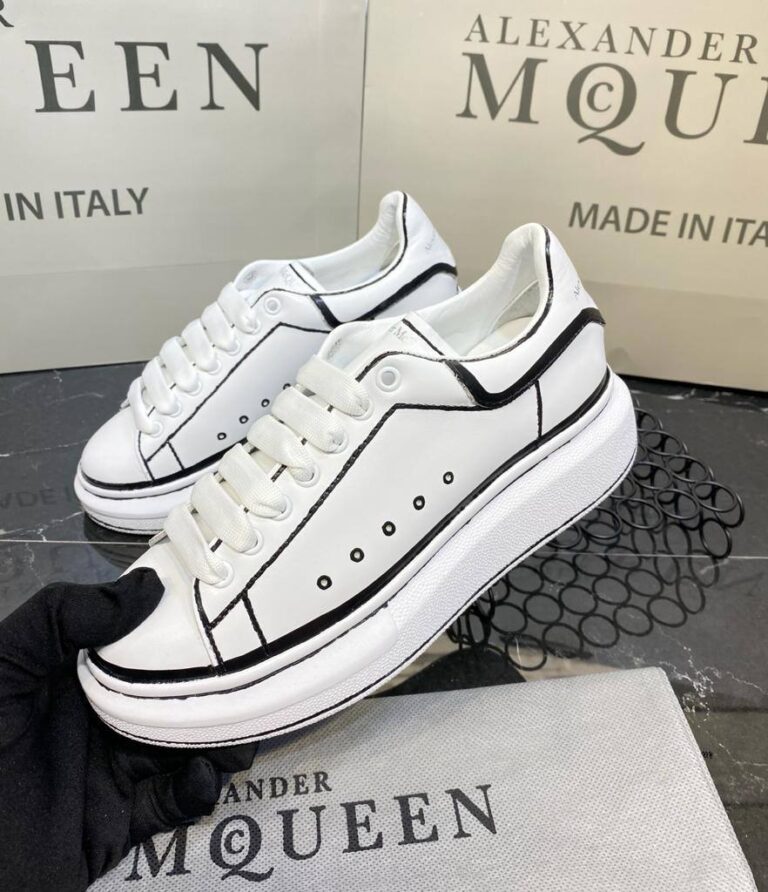 alexander mcqueen ayakkabi ozel seri beyaz siyah sneaker