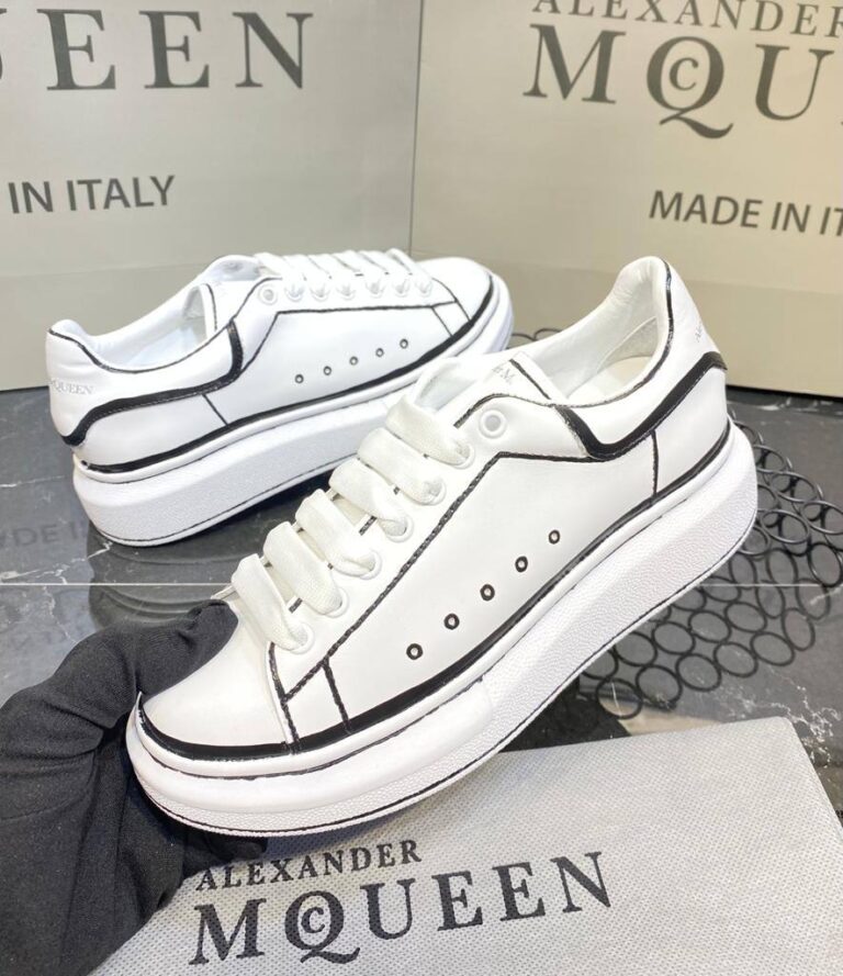 alexander mcqueen ayakkabi ozel seri beyaz siyah sneaker