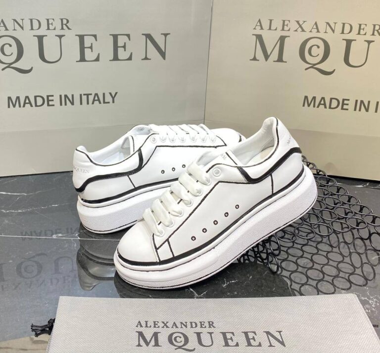 alexander mcqueen ayakkabi ozel seri beyaz siyah sneaker