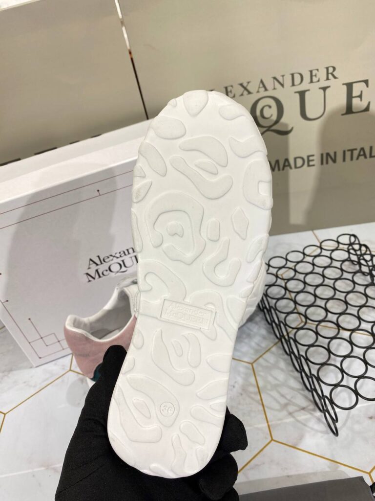 alexander mcqueen ayakkabi sneaker beyaz pudra yesil