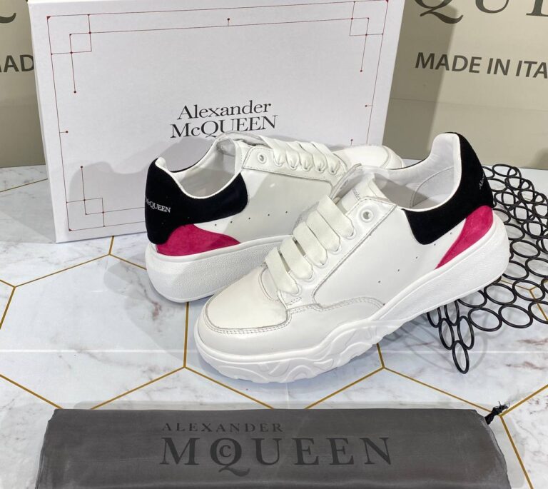 alexander mcqueen ayakkabi sneaker beyaz siyah pembe