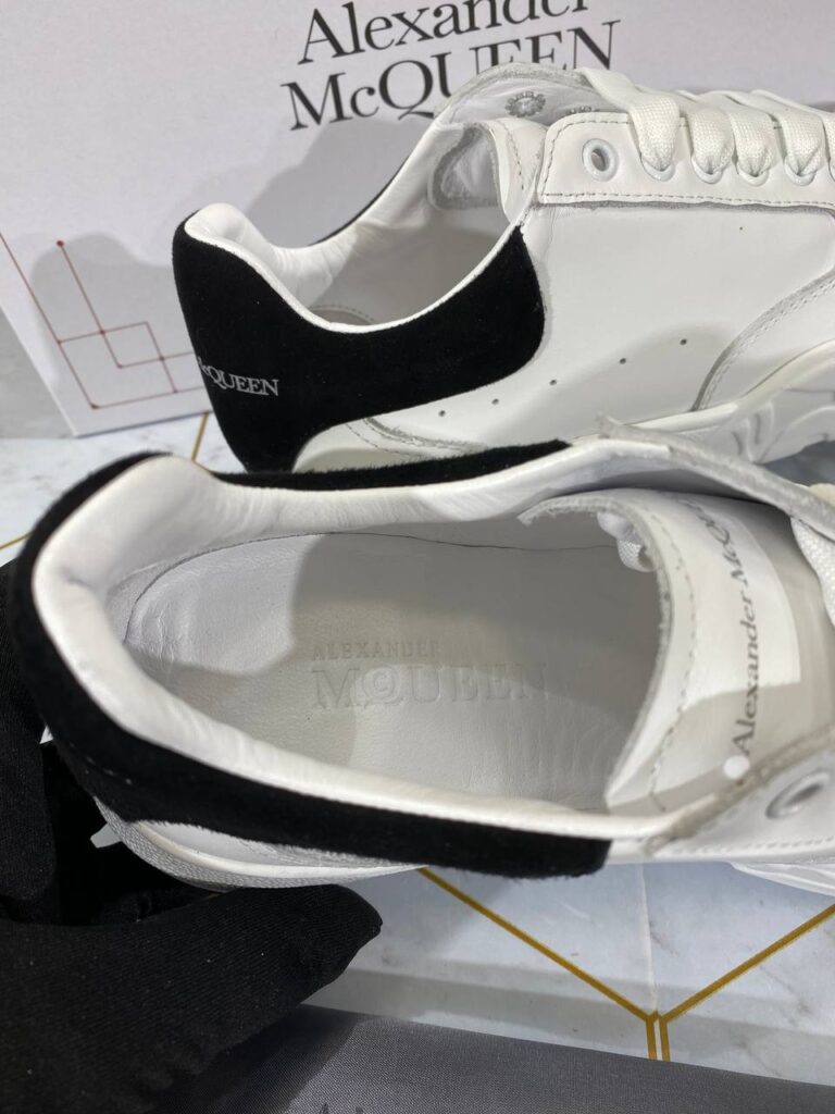 alexander mcqueen ayakkabi sneaker beyaz suet