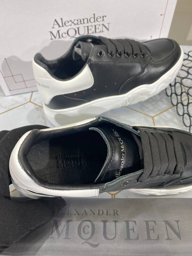 alexander mcqueen ayakkabi sneaker siyah beyaz