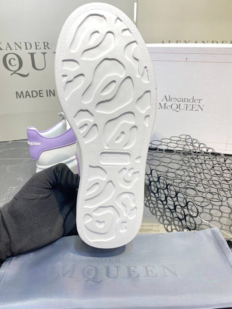alexander mcqueen ayakkabi yeni sezon beyaz mor sneaker