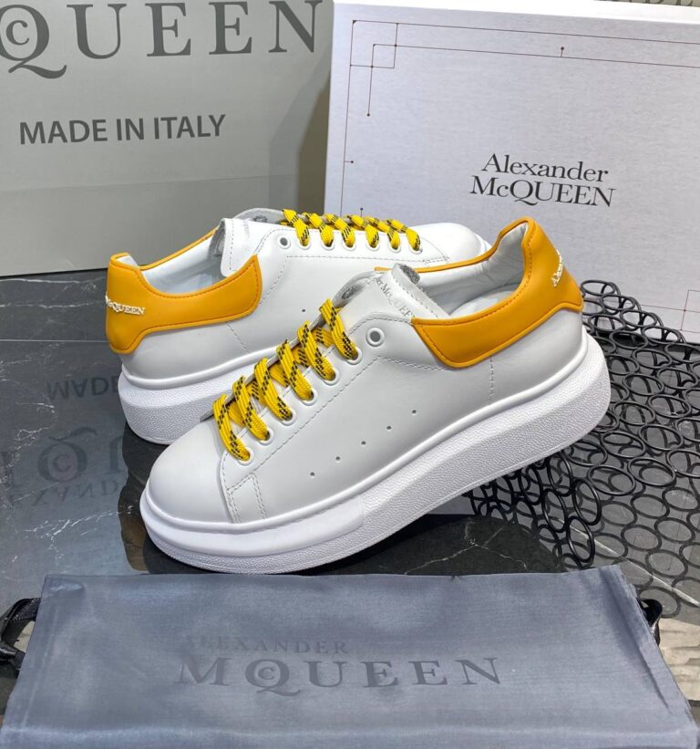 alexander mcqueen ayakkabi yeni sezon beyaz sari sneaker
