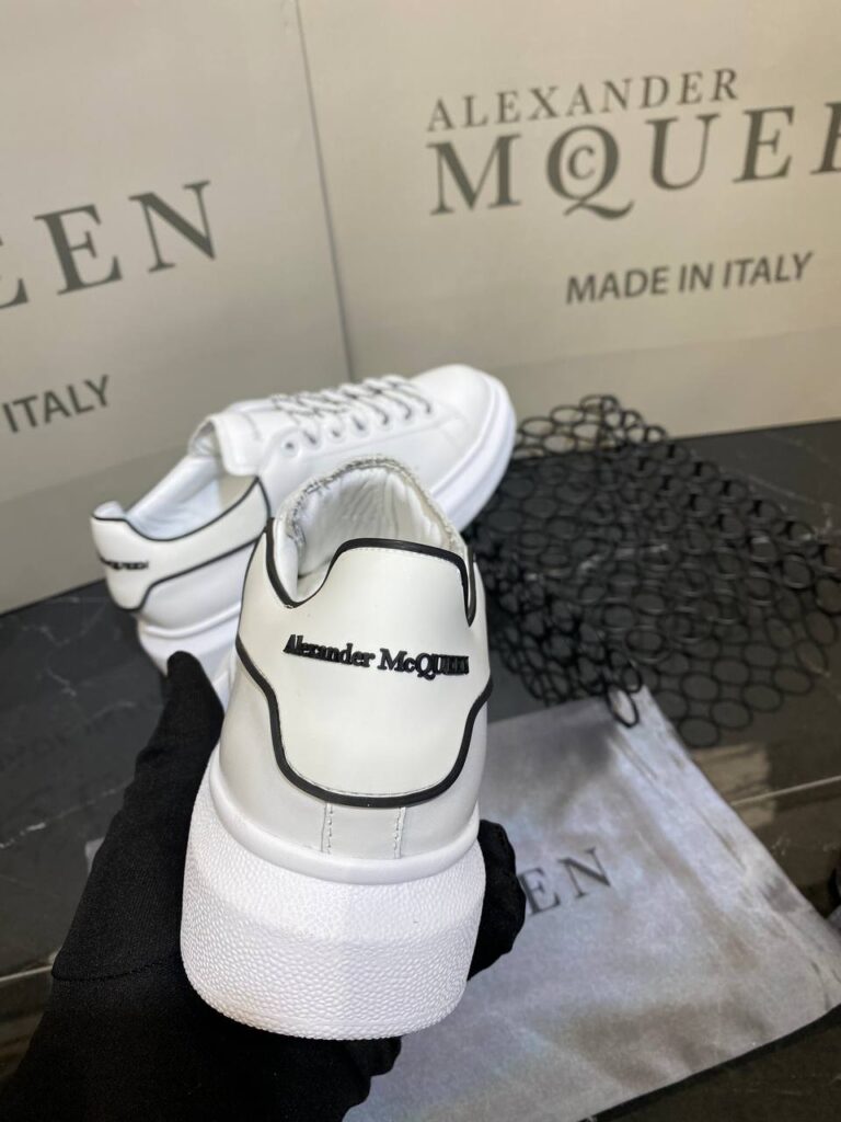 alexander mcqueen ayakkabi yeni sezon beyaz sneaker