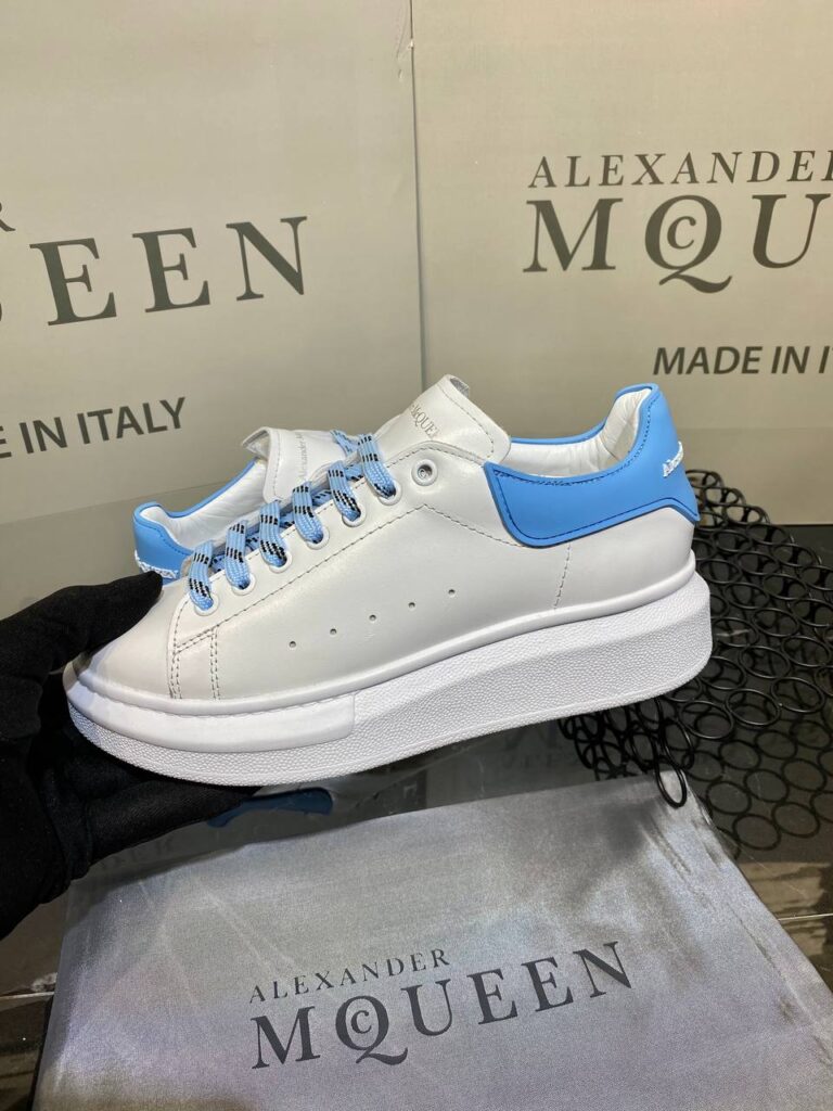 alexander mcqueen ayakkabi yeni sezon mavi beyaz sneaker
