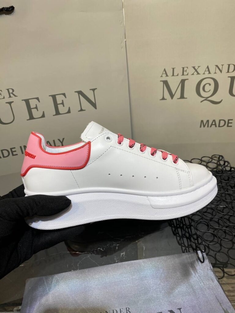 alexander mcqueen ayakkabi yeni sezon pembe beyaz kirmizi sneaker