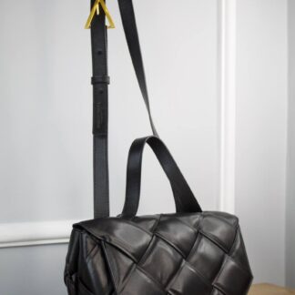 bottega veneta canta top handle siyah 30x20x12 cm
