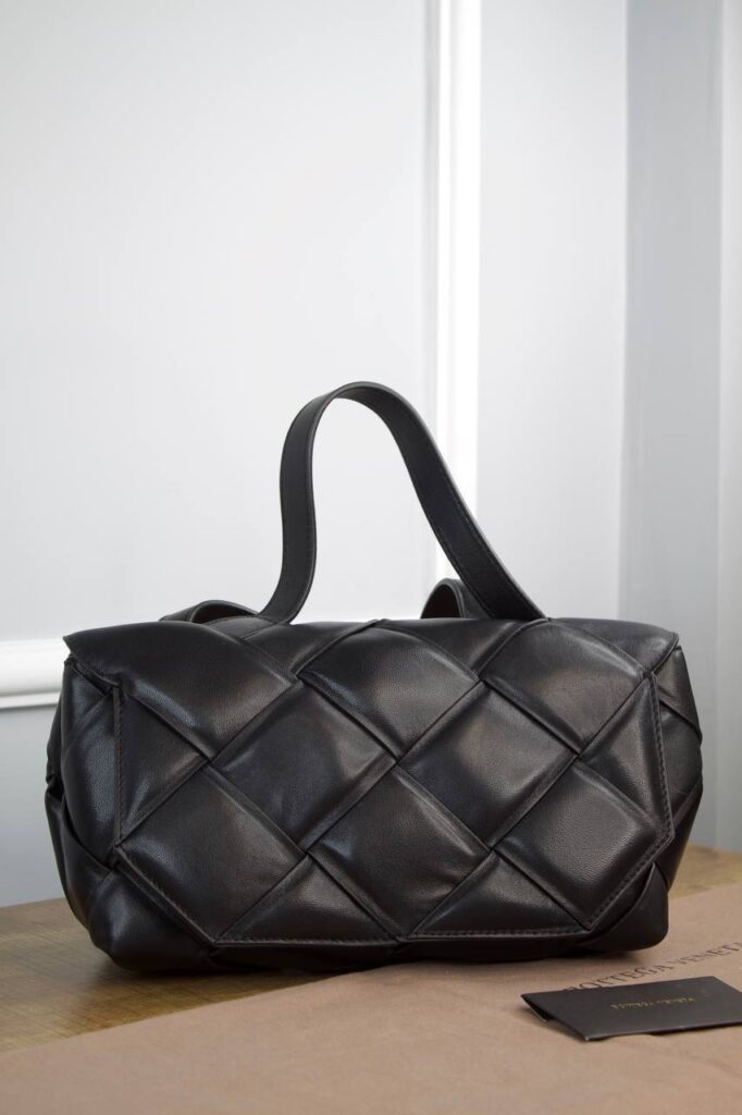 bottega veneta canta top handle siyah 30x20x12 cm